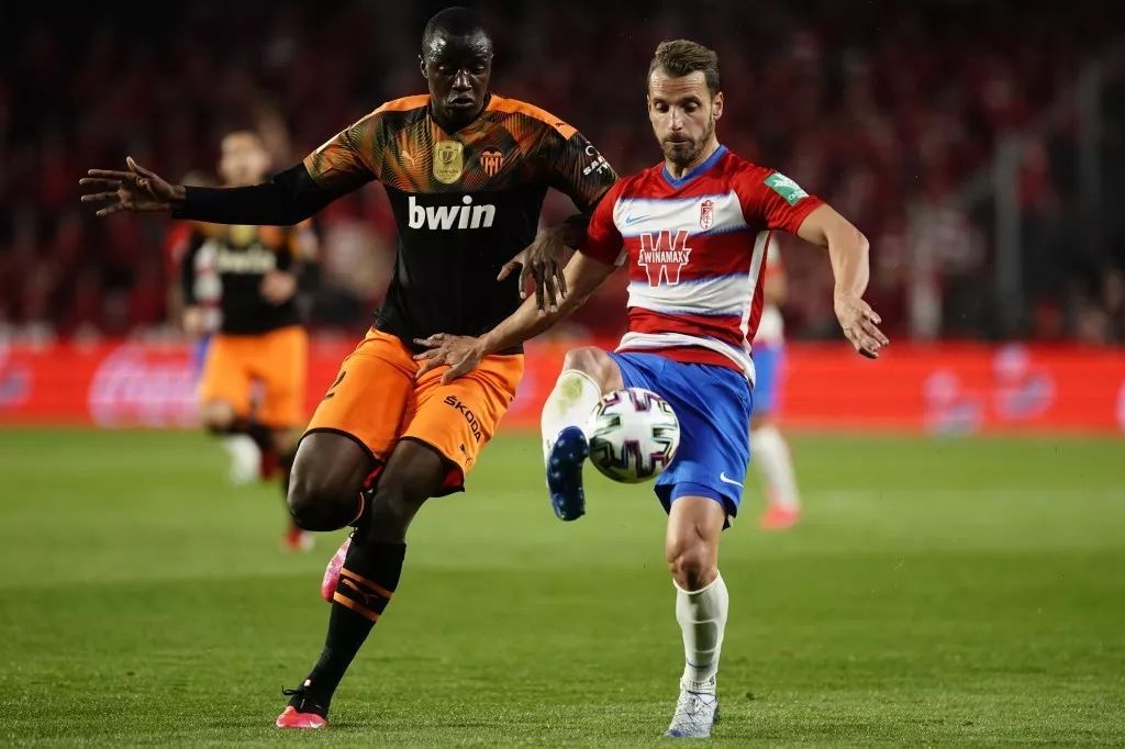 包含俄克拉荷马雷霆围绕国王杯门线救险孟菲斯灰熊清晨止住颓势，瓦伦西亚遗憾出局备战亚冠直接炸裂的词条